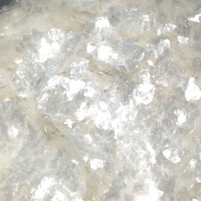 Mika w płatkach biała - PERŁOWA  (płatki 1 - 3 mm) - 5 gram