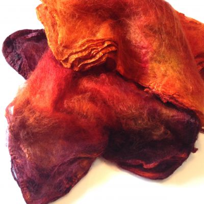 Chusteczki jedwabne -Silk Hankies – barwione  3 szt (ok 1.6-1.9 gram) RED RUST- 1 op