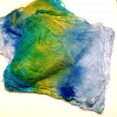 Chusteczki jedwabne -Silk Hankies – barwione  3 szt (ok 1.6-1.9 gram) GREEN EDEN- 1 op