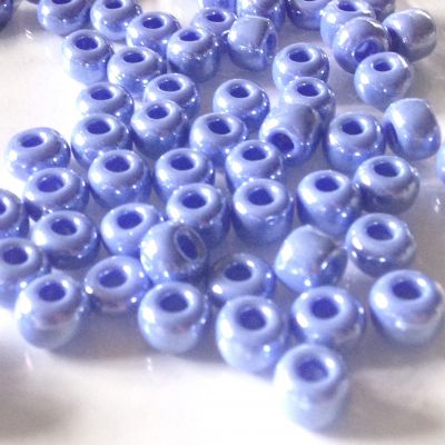 Rocaille 33/0 Czech seed beads - Lustered Opaque Periwinkle 38020 - 10 gram