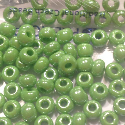 Rocaille 32/0 Czech seed beads - Lustered Opaque-Shamrock  58210 - 10 gram