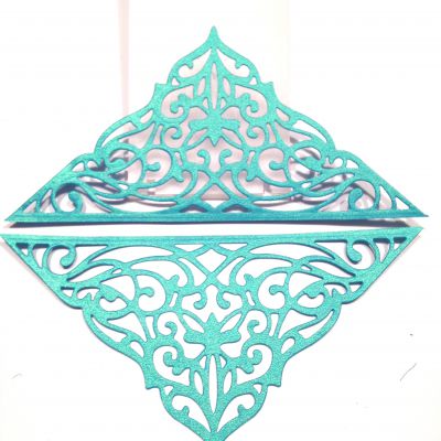 Scrapki ażur TRIANGLE 14,5x10,5 cm metallic turquoise (220gr ) -1 szt