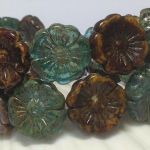 Koraliki Czech Glass Beads Hawaii Flower 22 mm mix/picasso opaque brown/transp. green