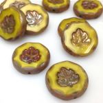 Koraliki 24x0,6mm Czech Glass Beads Leaves silk yellow -1 szt