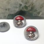 Guzik szklany 18mm MUSHROOM red /gray/silver -1 szt