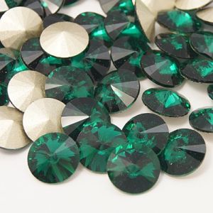 Kryształek rivoli emerald 18mm 1 szt.
