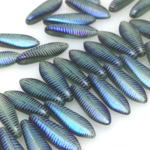 Dagger Beads 5/16 mm : TURQUOISE OPAL LASER FEATHER - 10 szt.