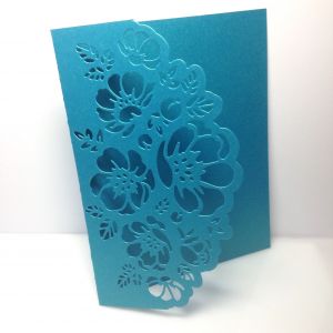 Baza kartki zaproszenia FLOWER LACE  12x15,3 cm pearl turquoise ( 220gr) - 1 szt