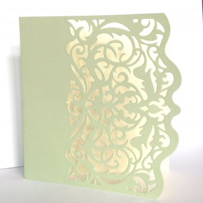 Baza kartki/zaproszenia Entwinted Vines 13,3x13 cm  metallic pearl green/beige  (220gr)  - 1 szt