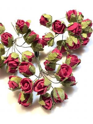 Różyczki mini - gł. 1,5-2 x2 cm , na druciku  , pianka , czerwony / zielony - 6 szt