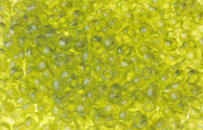 Toho Round 11/0Transparent-Lustered Lime Green TR-11-105 - 10 gram